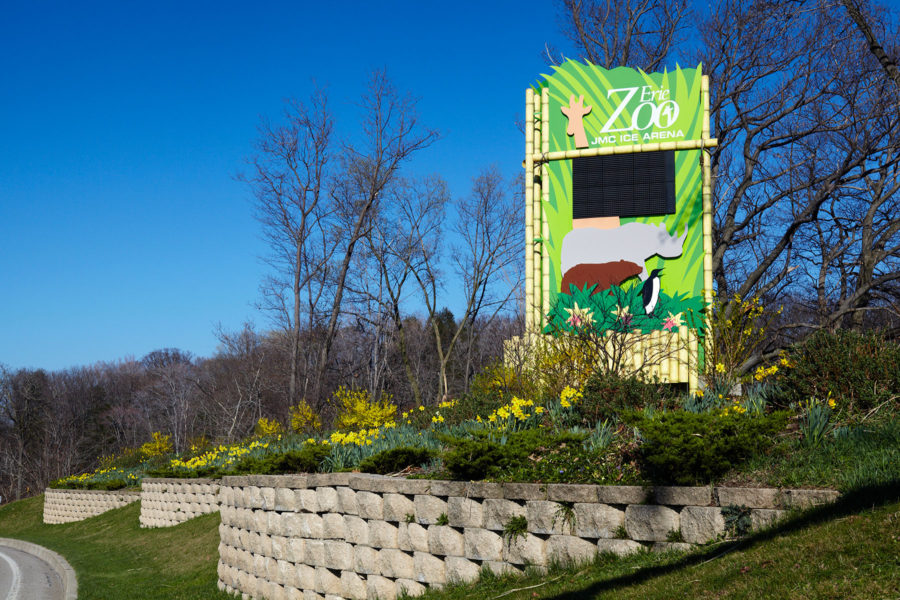 THE ERIE ZOO South Shore Place Luxury Waterfront Apartments in Erie, PA