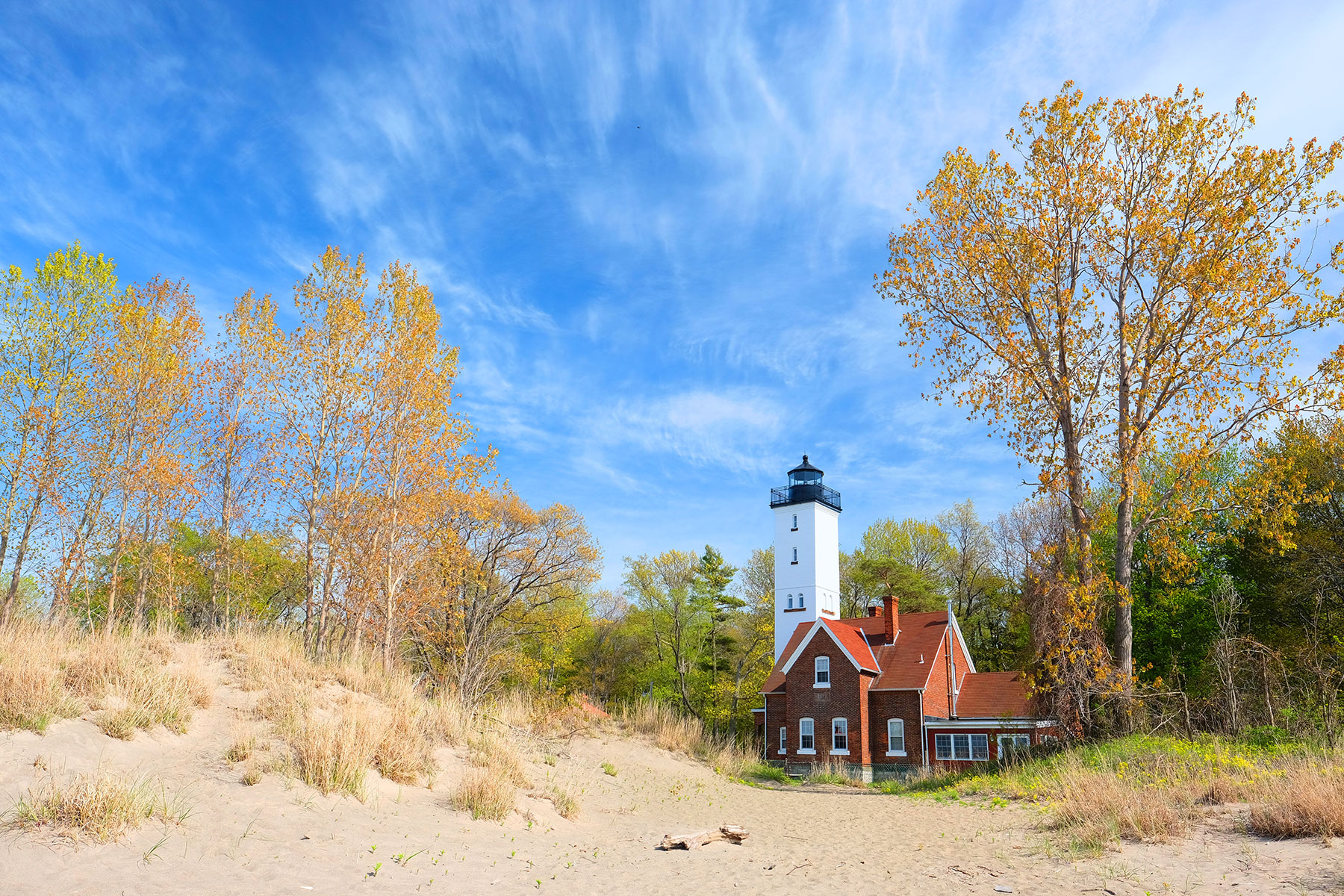 PRESQUE ISLE South Shore Place Luxury Waterfront Apartments In Erie PA